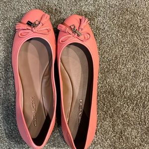 Coach Closed Shoes , Slightly Used , Clean , Like Brand New, Peach Color , 7B